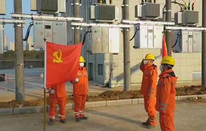 “火線”入黨，在湖北保衛(wèi)戰(zhàn)的戰(zhàn)場上接受組織的考驗