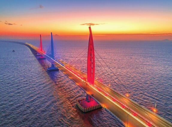 南方電網(wǎng)公司釋放改革能量 為“六穩(wěn)”“六?！痹鰟?dòng)力