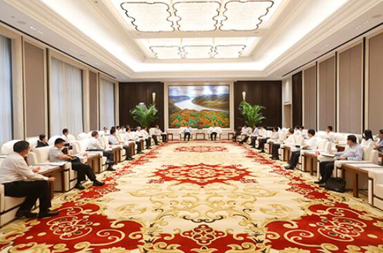 國(guó)家電網(wǎng)董事長(zhǎng)、黨組書記毛偉明拜會(huì)黑龍江省委書記張慶偉、省長(zhǎng)王文濤