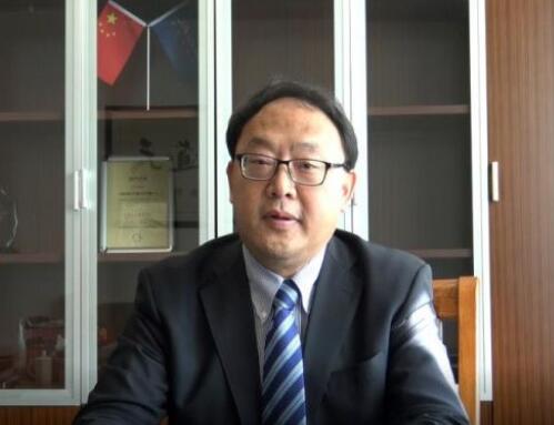 晶澳科技執(zhí)行總裁牛新偉：強(qiáng)而不爭，順勢而為