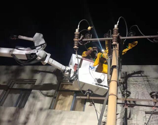 烏海電業(yè)局配電帶電作業(yè)處：11、7、23