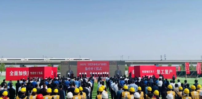 東方日升、晶科、阿特斯同時擴產！
