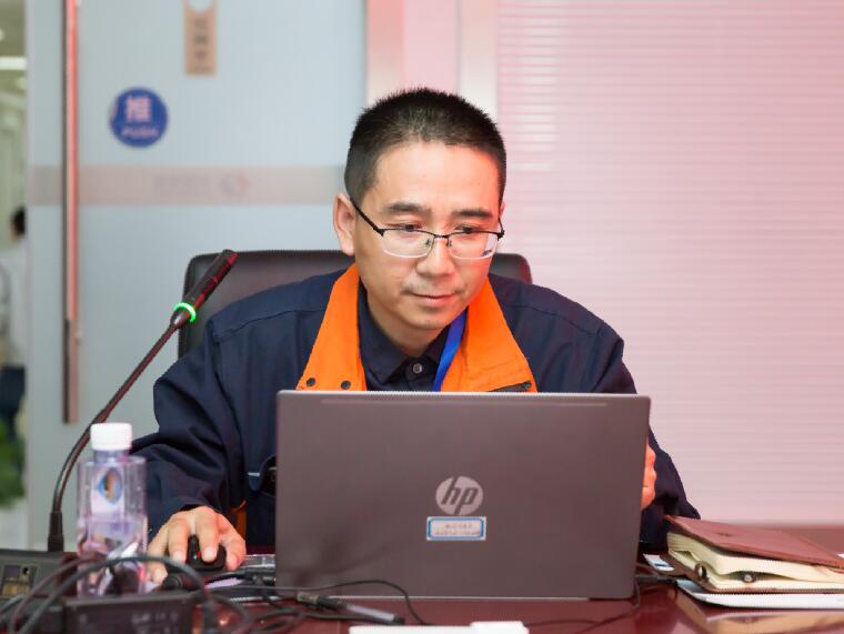 周效峰：半生矢志赴山河，鬢華雖改血仍殷
