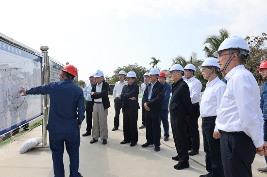 華能集團(tuán)外部董事到海南分公司及昌江、石島灣核電基地調(diào)研