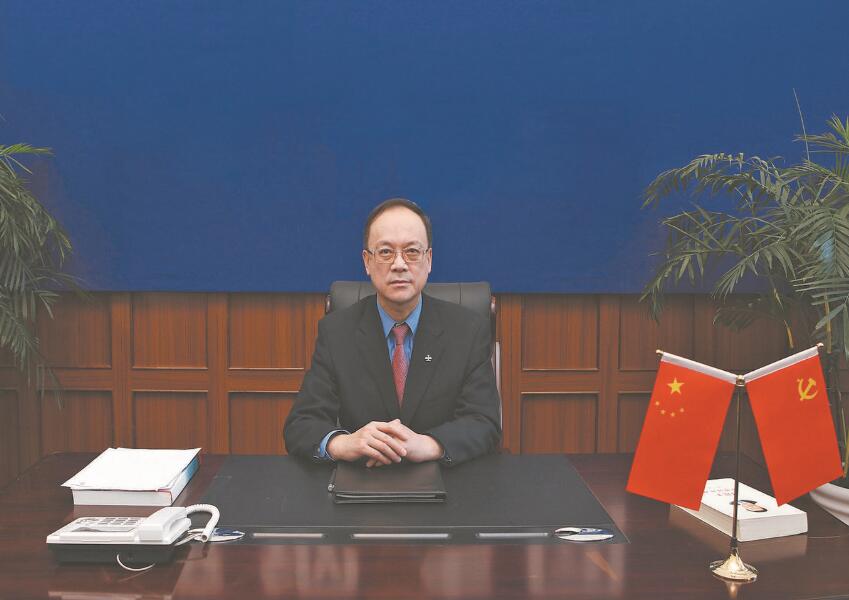 深化合作促“雙碳” 共建共享助振興——訪全國(guó)人大代表，鞍鋼集團(tuán)有限公司董事長(zhǎng)、黨委書(shū)記譚成旭