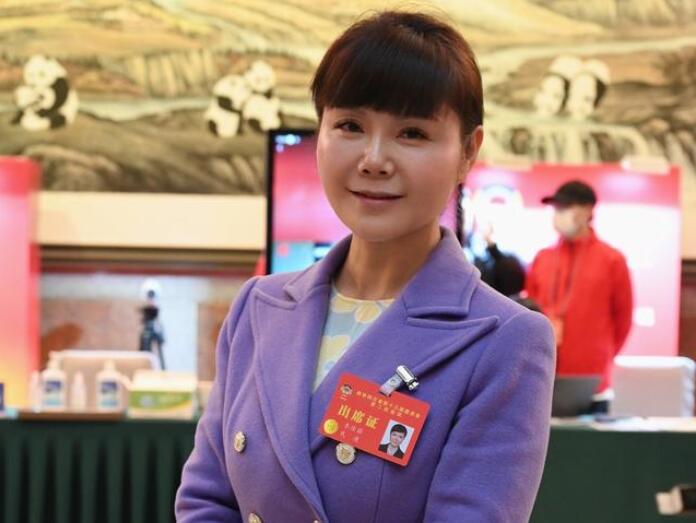 四川省政協(xié)委員李佳蔚：四川要優(yōu)化碳產(chǎn)品、參與碳交易，不斷完善碳設(shè)施