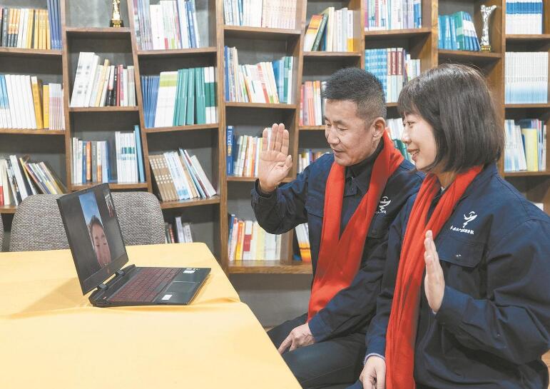 紅船精神代代傳 優(yōu)化服務(wù)促發(fā)展——記“國網(wǎng)楷?！眹译娋W(wǎng)浙江電力(嘉興)紅船共產(chǎn)黨員服務(wù)隊