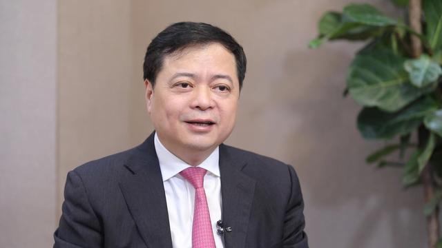 【兩會(huì)好聲音】全國(guó)政協(xié)常委、正泰集團(tuán)董事長(zhǎng)南存輝：建議進(jìn)一步優(yōu)化綠證核發(fā)及交易機(jī)制，提升市場(chǎng)參與度