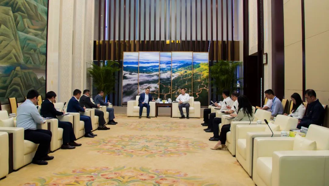 國家電投黨組書記、董事長劉明勝劉明勝會見遠(yuǎn)景集團(tuán)董事長張雷