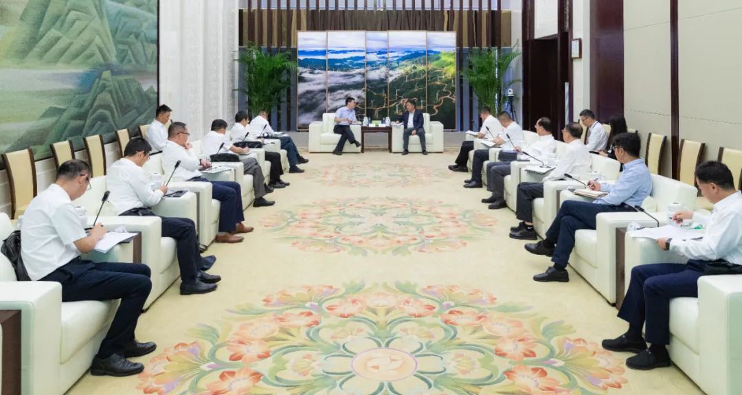 國(guó)家電投黨組書記、董事長(zhǎng)劉明勝會(huì)見上海電氣黨委書記、董事長(zhǎng)吳磊