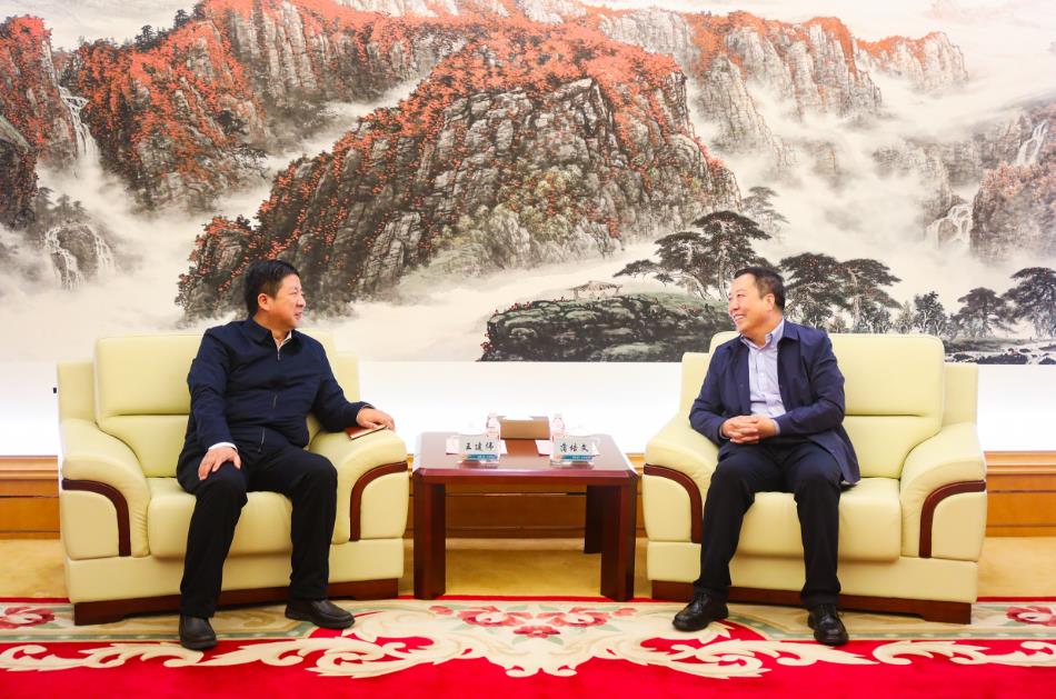 大唐甘肅公司黨委書記、董事長王建偉與甘肅電投集團黨委書記、董事長蒲培文會談
